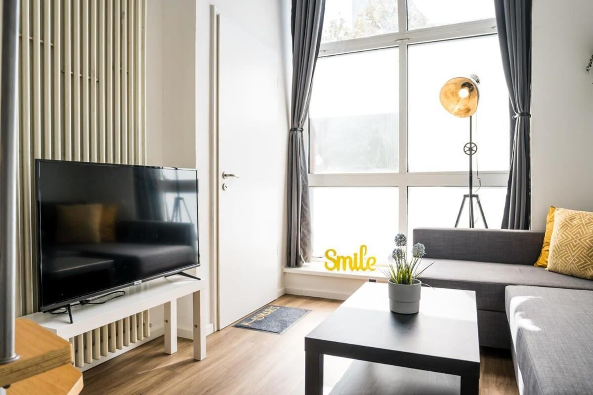 Industrial Loft In Berlin Mitte Leilighet Eksteriør bilde