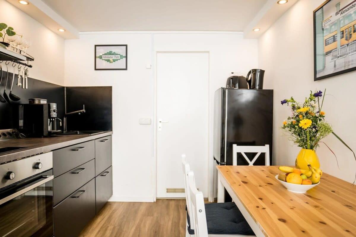 Industrial Loft In Berlin Mitte Leilighet Eksteriør bilde