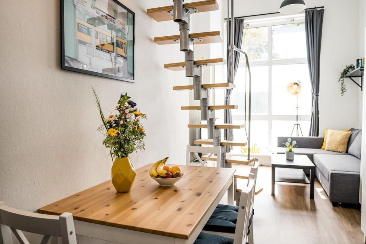 Industrial Loft In Berlin Mitte Leilighet Eksteriør bilde